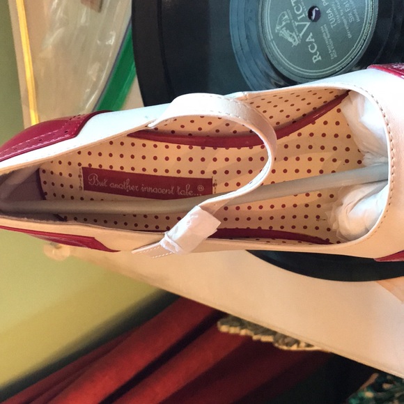 B.A.I.T. Retro platform heels - Picture 4 of 4